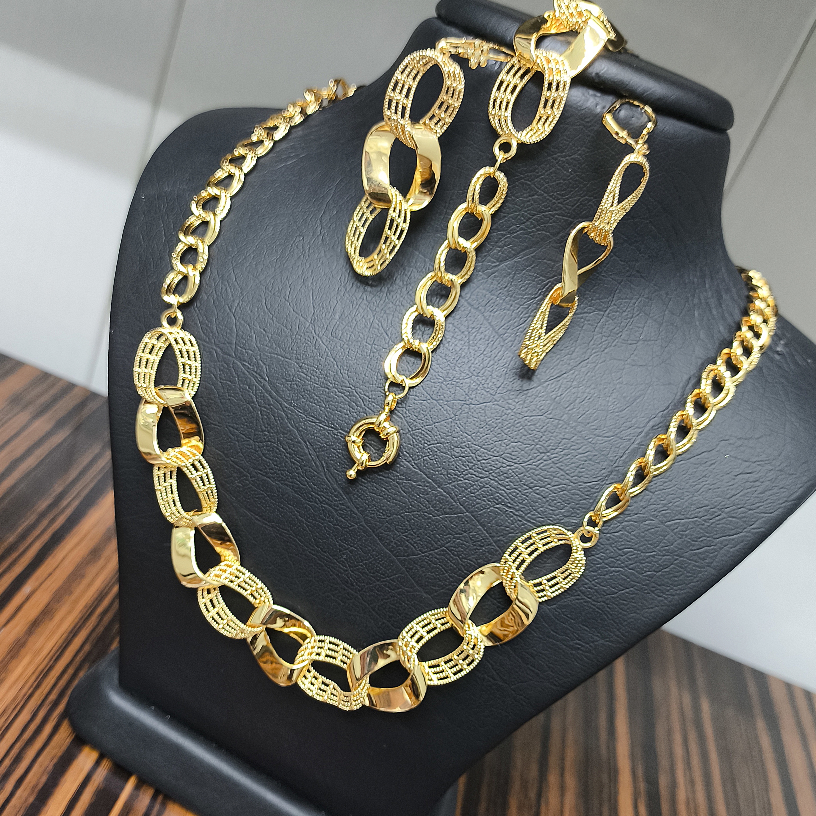 ست سرویس ریتون طرح طلا