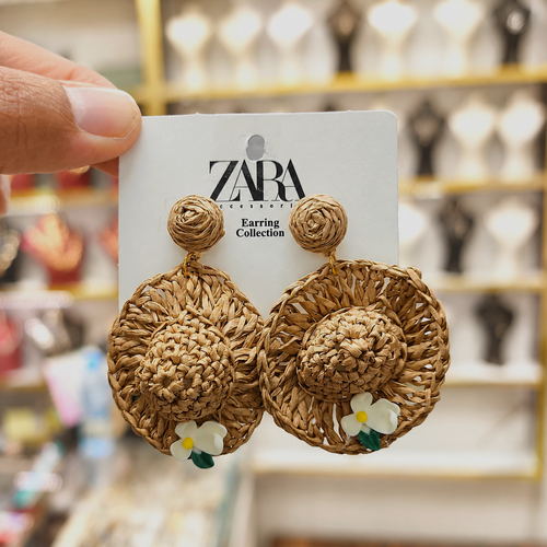 گوشواره کنفی طرح کلاه قهوه ای