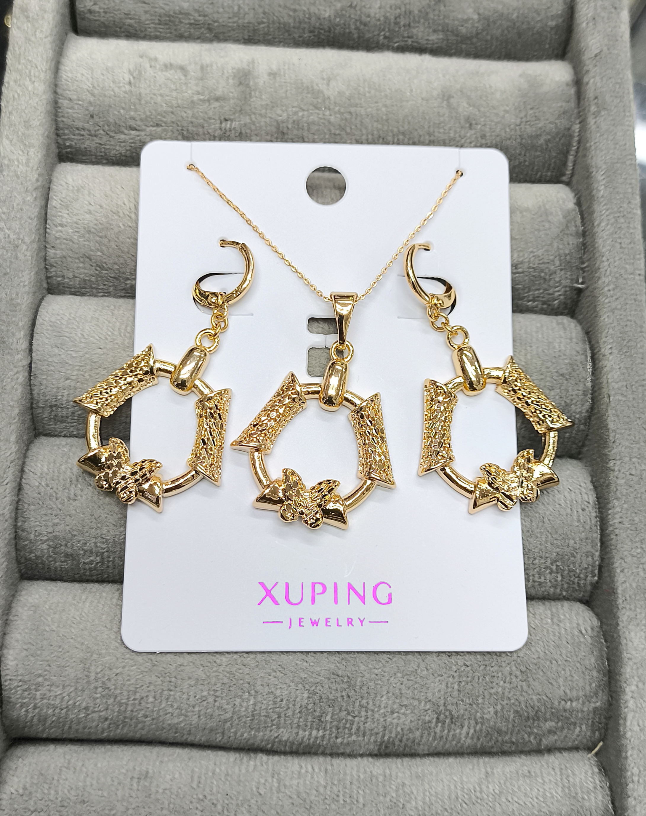 نیم ست ژوپینگ اصل تراش پروانه دار کد xp1390