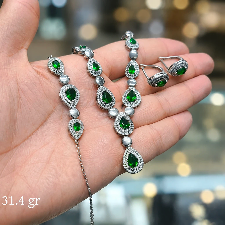 سرویس نقره نگین سبز اشکی